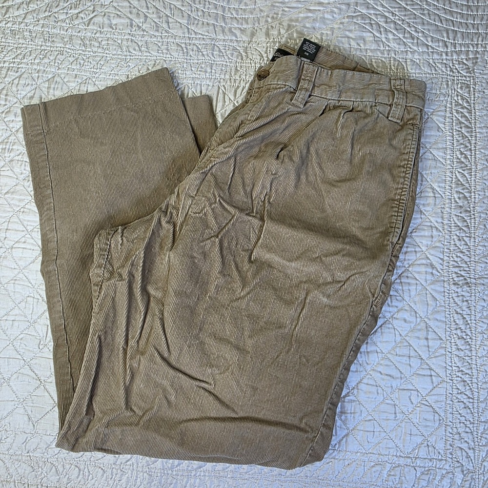 Eddie Bauer Mens 38 X 29 Tan Khaki Pleated Relaxed Fit Corduroy Pants Grandpa